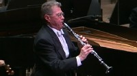 VIDEO: Top Clarinetist's Curtain Call