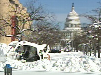 VIDEO:Mid Atlantic States Paralyzed By Snowstorm
