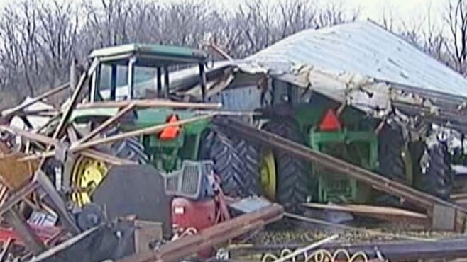 VIDEO: New Years Eve sees more wild storms from Arkansas to Missouri to Illinois.