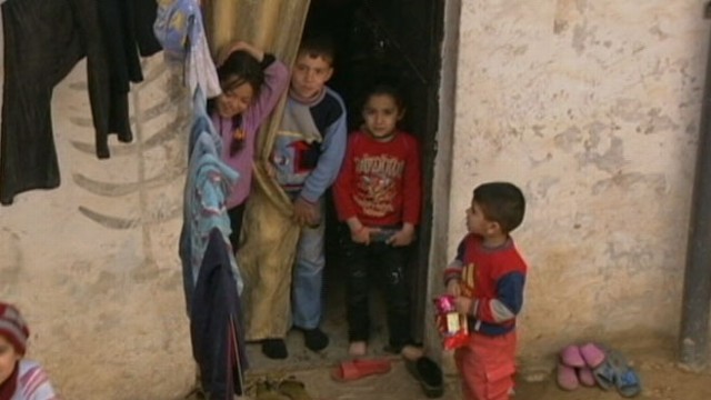 VIDEO: Refugees pour into Lebanese city, overcrowded camps in need of aid.