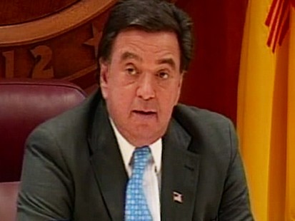 VIDEO: Bill Richardson withdraws Cabinet nomination.