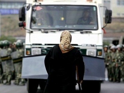 VIDEO: Crippled Woman Becomes Face of Chinese Unrest