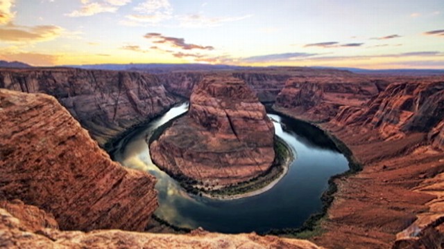 VIDEO: Dustin Farrells digital art captures locations in Arizona and Utah.