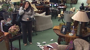 PHOTO: Will Shoppers Defend Clumsy Customer?: Hidden Cameras Capture Reactions When a Woman Drops an Expensive Vase in a Store