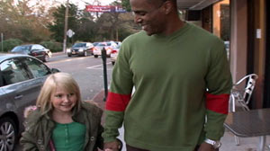 PHOTO What would you do if you saw a black dad and his white daughter being harassed?