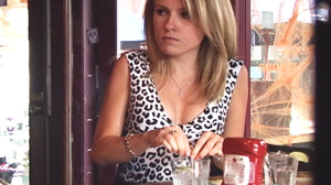 PHOTO Woman Drops Powder in Dates Drink
If You Saw a Woman Apparently Drug Her Dates Drink, What Would You Do?