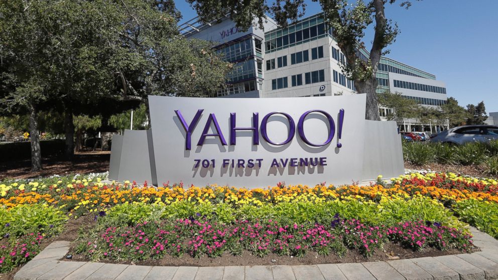 What Consumers Need to Know About the Yahoo Security Breach 