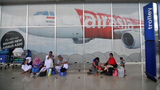 AirAsia disaster brings back pain for relatives of those ...