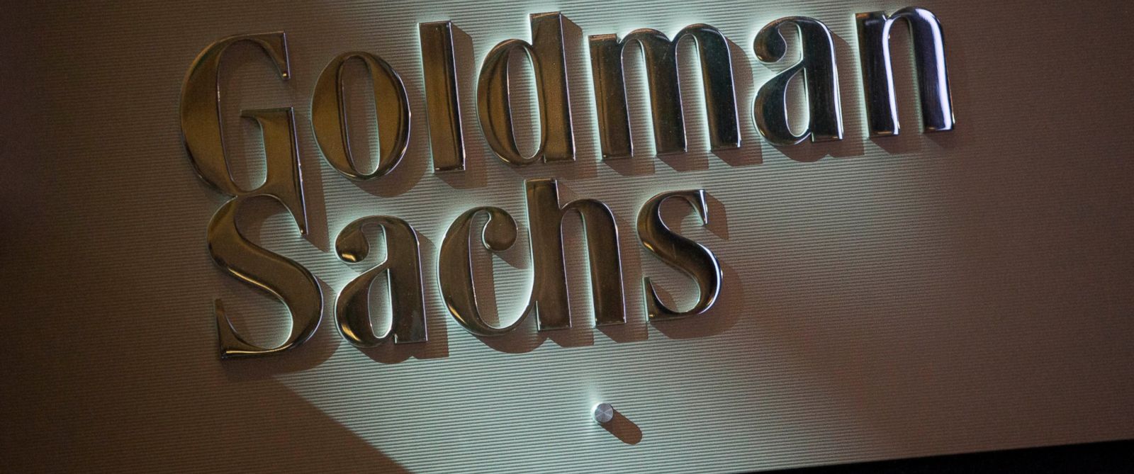 Goldman Sachs Bans Investment Banking Interns From Working Past ...