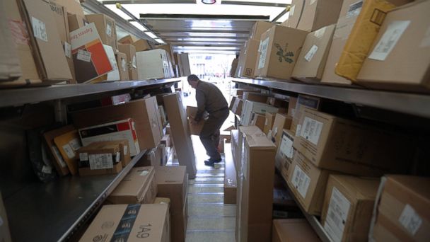 One Day, 34 Million Packages: What Could Go Wrong? - ABC7 Chicago