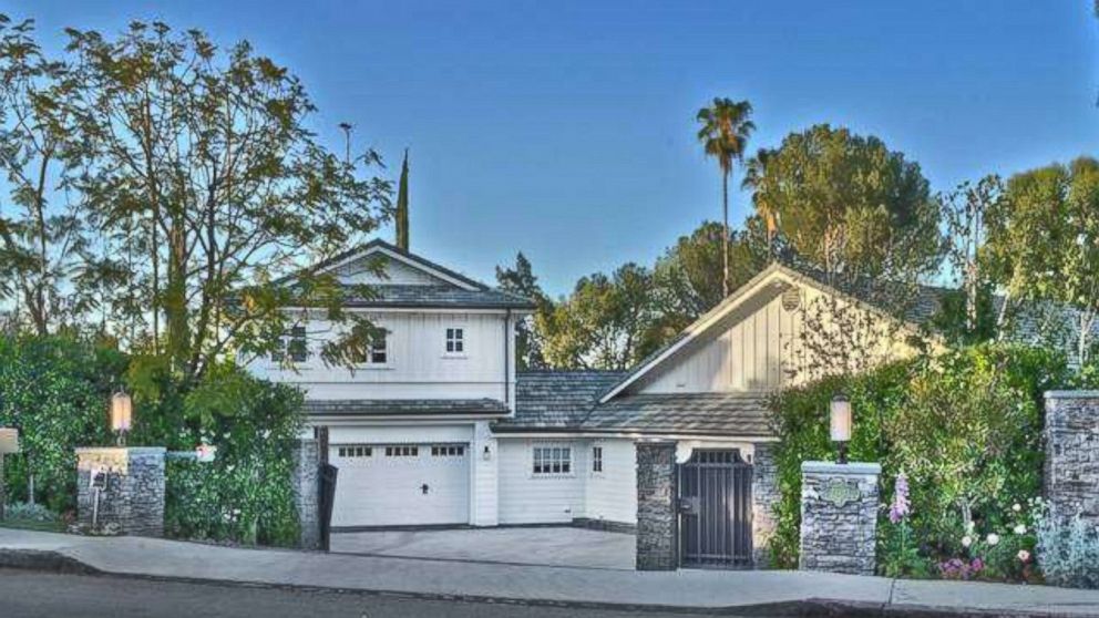 In Photos: Celebrity Homes Photos - ABC News