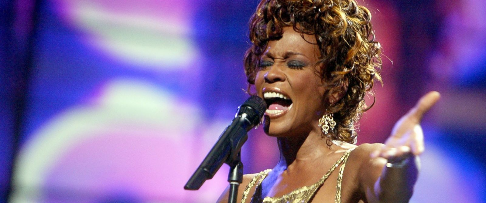 'I hope she felt love': Whitney Houston remembered 5 years after her ...