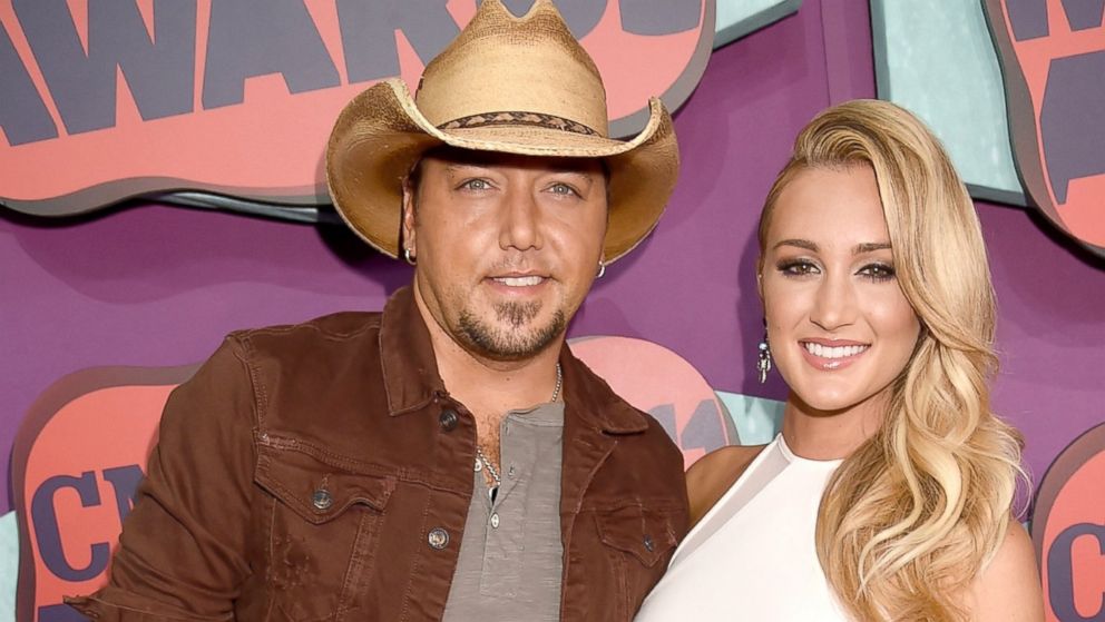 Jason Aldean and Girlfriend Brittany Kerr Make Their Red Carpet Debut ...