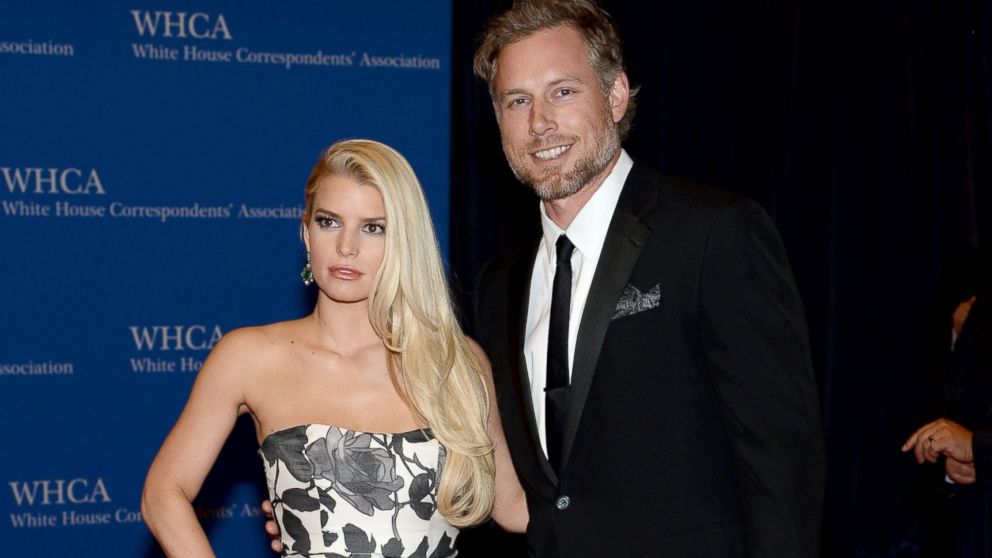 Jessica Simpson Is Married to Eric Johnson - ABC News