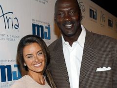 Basketball Legend Michael Jordan Welcomes Twin Daughters, Victoria and ...