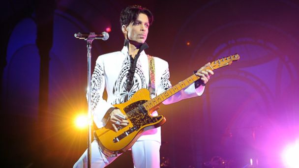 Prince's 6 siblings are heirs to his estate, judge rules 