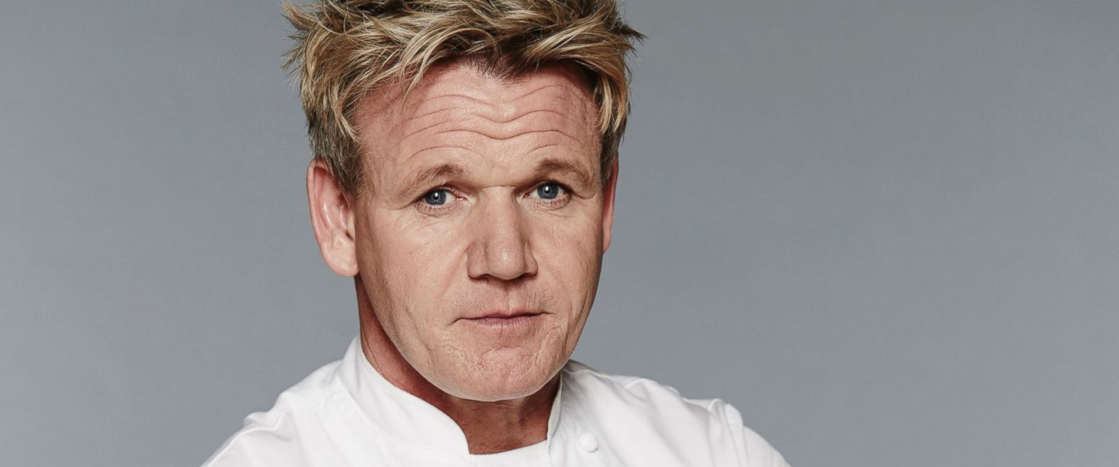 Gordon Ramsay shares his secrets for grilling the best burgers - ABC News