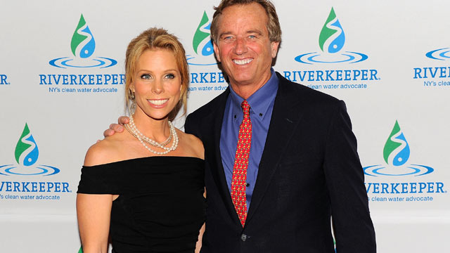 Cheryl Hines Marries Robert Kennedy Jr. - ABC News