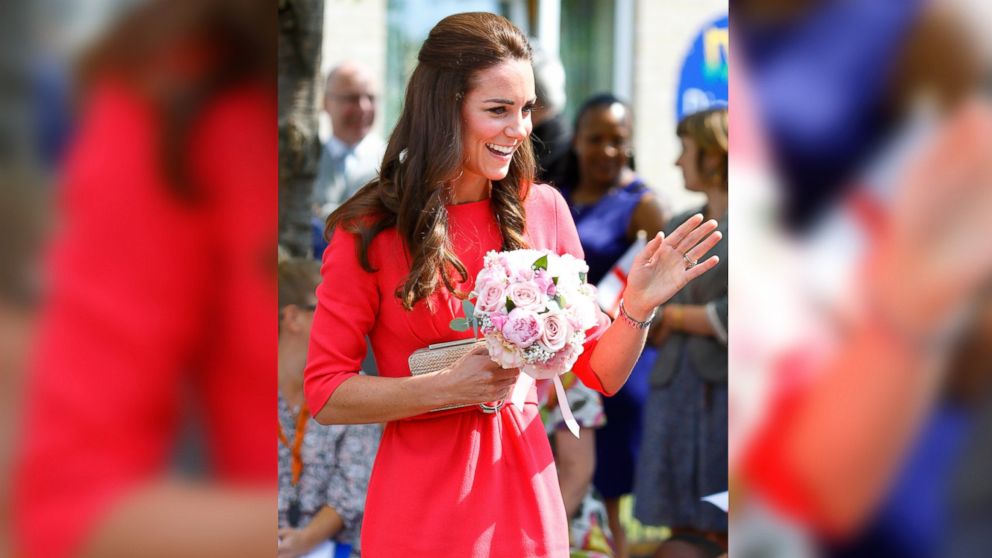 Details of Kate Middleton's Sweet Interactions with Children of ...