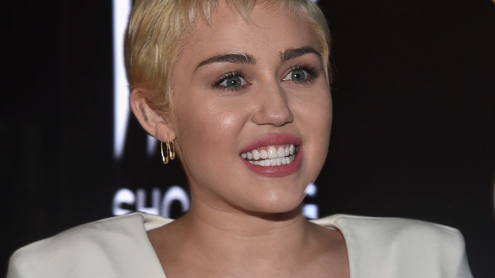 Miley Cyrus Reveals Which Outfit She Most Regrets - ABC News