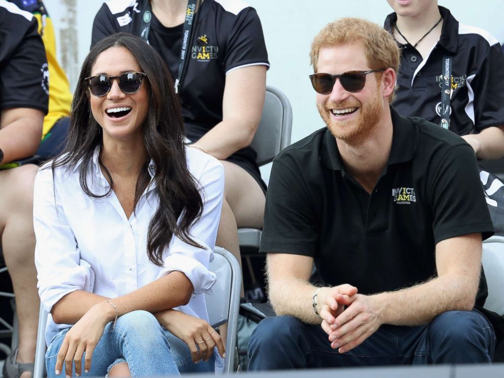   PHOTOGRAPHY: Meghan Markle and Prince Harry attend a wheelchair tennis match during the 2017 Invictus Games at Nathan Philips Square on September 25, 2017 in Toronto. 