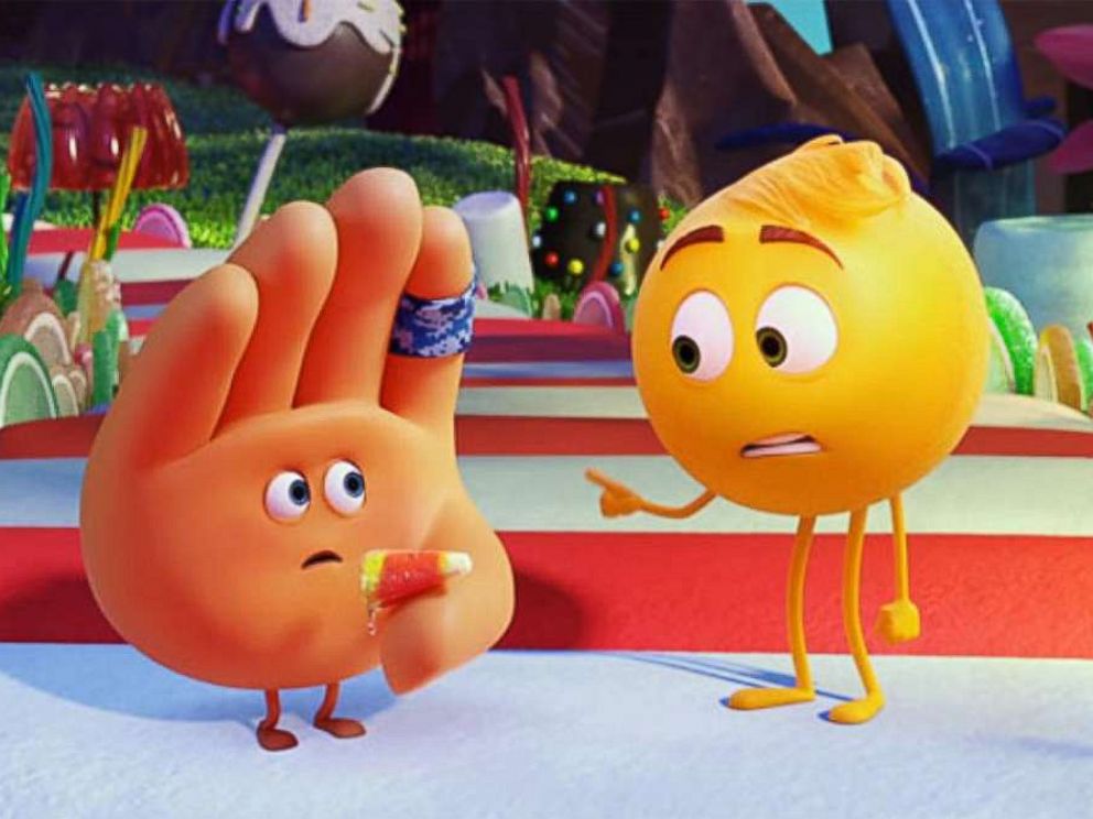 PHOTO: James Corden and T.J. Miller in The Emoji Movie.