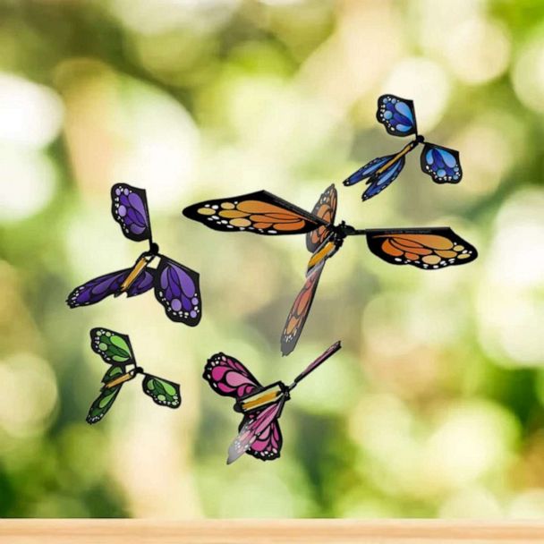 Flutter Flyers: Wind-Up Flying Butterflies