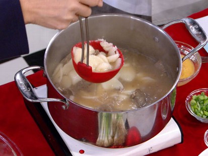 From the Family Kitchen of Juju Chang: New Year's Rice Cake Soup ...