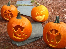 Halloween Pumpkin Carving: Easy Designs, Tips and Carving Instructions ...