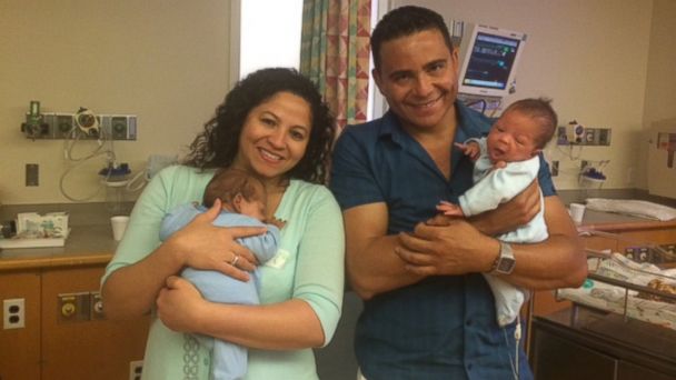 Boston Twins Born 24 Days Apart Abc7 Chicago 4570