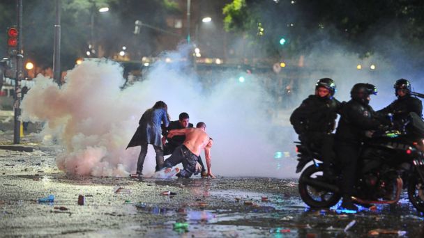 Riot Rocks Buenos Aires After Argentine World Cup Loss - ABC7 Chicago