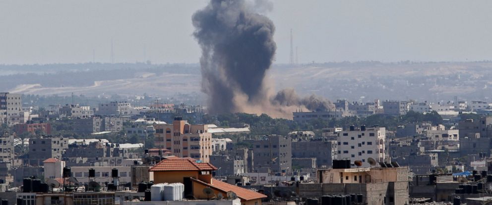 Israel Hammers Rocket Launchers, Tunnels in Fresh Gaza Barrage - ABC News