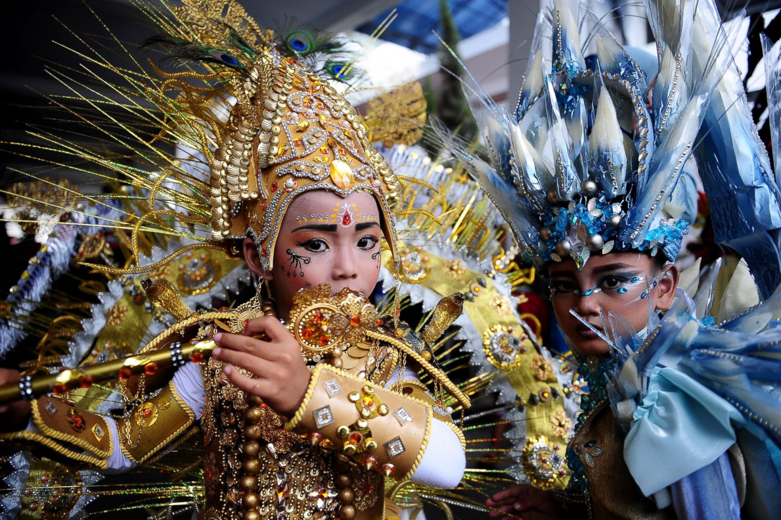 Карнавал в полный рост. Индонезия карнавал. Карнавал мод Jember. Карнавал в Тайланде. Тема Восток в карнавале.