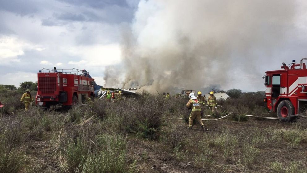 Plane crashes in Mexico, but miraculously all survive