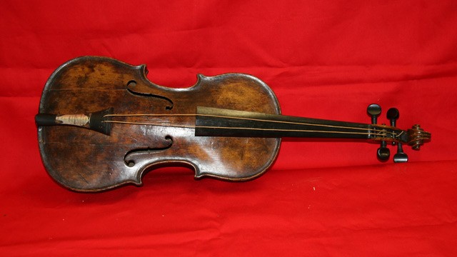 The Titanic violin