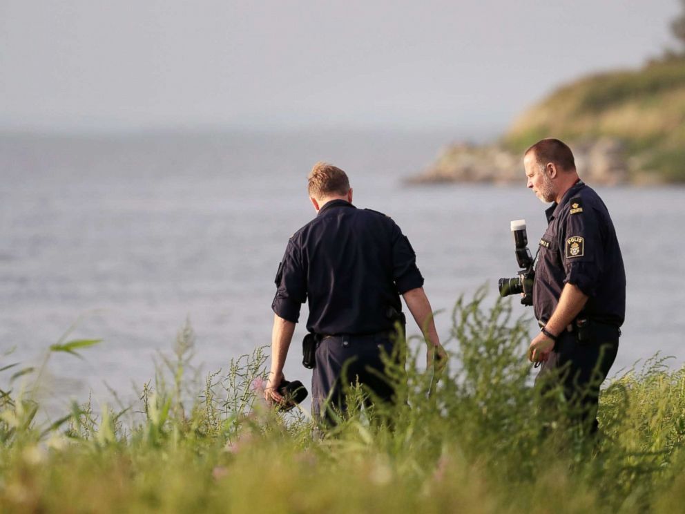 PHOTO: Swedish police conduct their investigation at the scene where the body of Swedish freelance journalist Kim Wall was found, Aug. 24, 2017. 