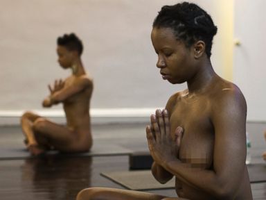 Naked Yoga Class: No Clothes