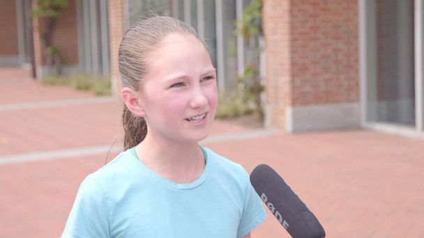 This 11 Year Old Girl Made Her Dad Drive Her To Philly For Clinton