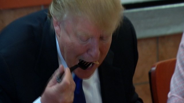 Donald Trump eats pizza with a knife and fork and doesn't eat the crust ...