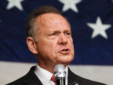 Roy Moore aide 'highly' doubts