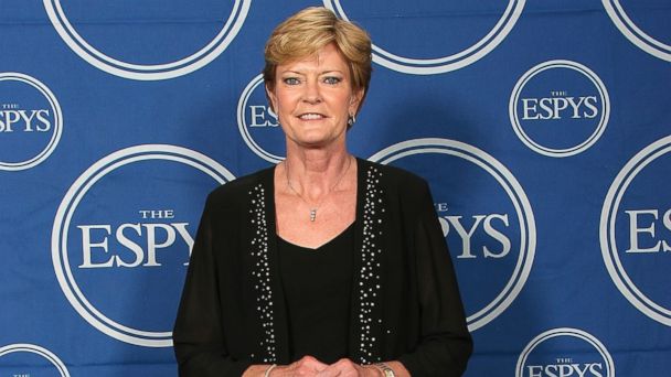 Pat Summitt, Legendary Women's Basketball Coach, Dead at 64 - ABC7 San