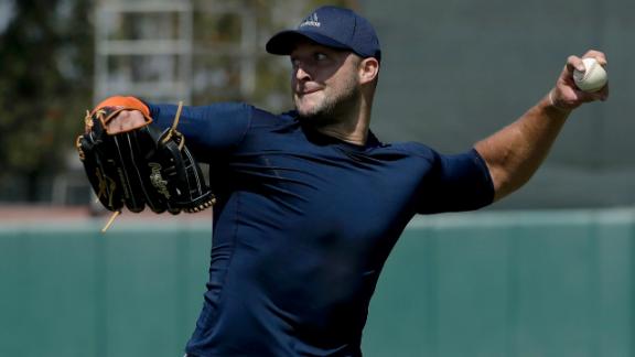 Mets Sign Tim Tebow to Minor League Deal