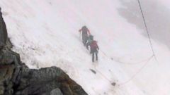 Dad, 2 Kids Escape Avalanche on Europe's Highest Peak - ABC News