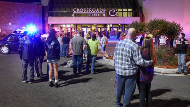 FBI Investigating Minnesota Mall Stabbing Attack as Possible Terrorism