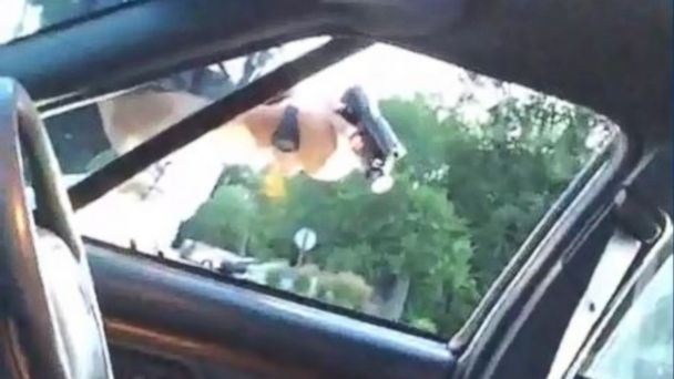 Woman Live-Streams After Police Fatally Shoot Boyfriend