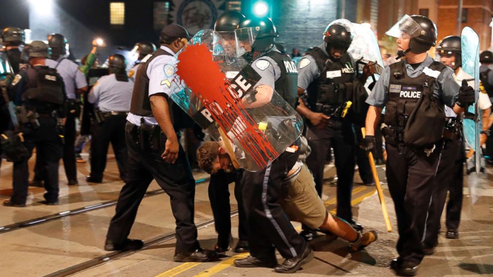 St. Louis protest over ex-cop&#39;s acquittal turns violent for a 2nd n.. | 0