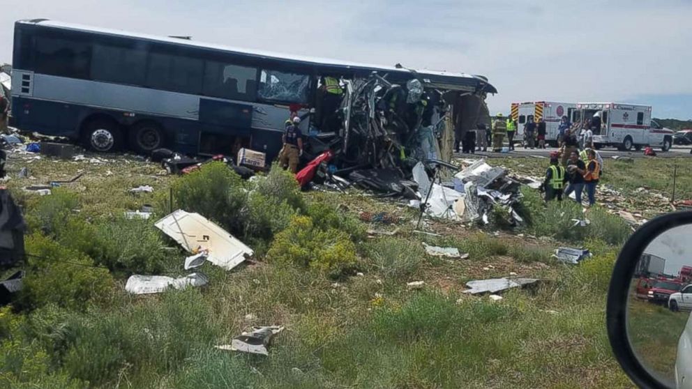 7 dead, dozens injured in New Mexico bus crash