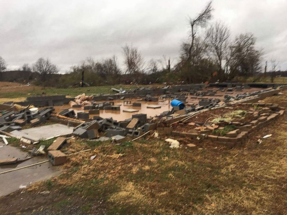 Woman Gives Birth Amid Tornado Destruction in Tennessee - ABC News