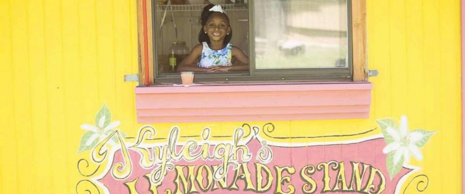 PHOTO: Kyleigh McGee, 7, runs her own mobile food truck in Little Rock, Ark. 
