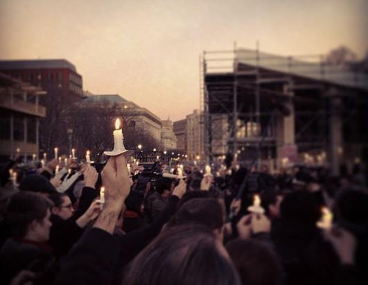 ht_candlelight_vigil_lpl_121214_ssh.jpg